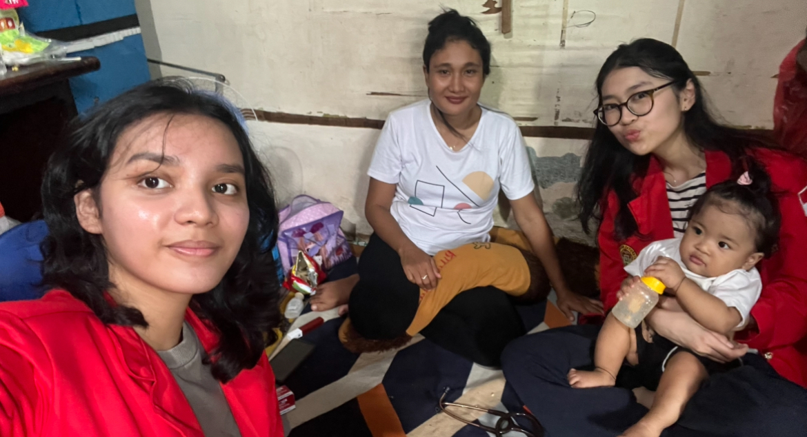 Kunjangan I : Edukasi KB dan Buku Kesehatan Ibu dan Anak (KIA)