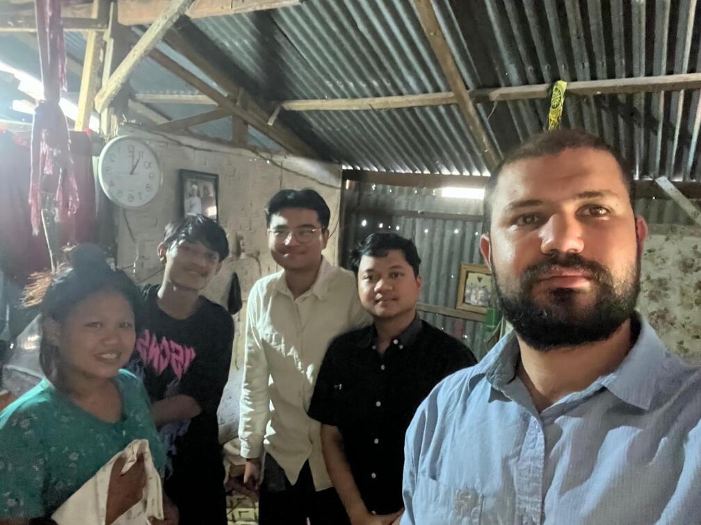Kunjungan Ketiga Pendampingan Ibu dan Anak (P2KD) oleh Kelompok 8