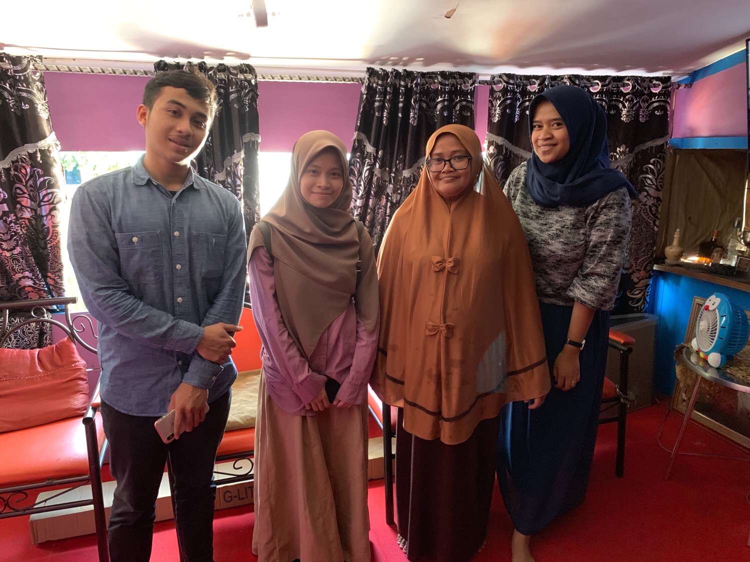Kunjungan pertama : Unik Tapi Tidak Normal