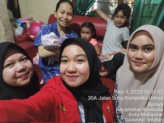 Kunjungan pertama dengan Ibu Nina Widiyanti