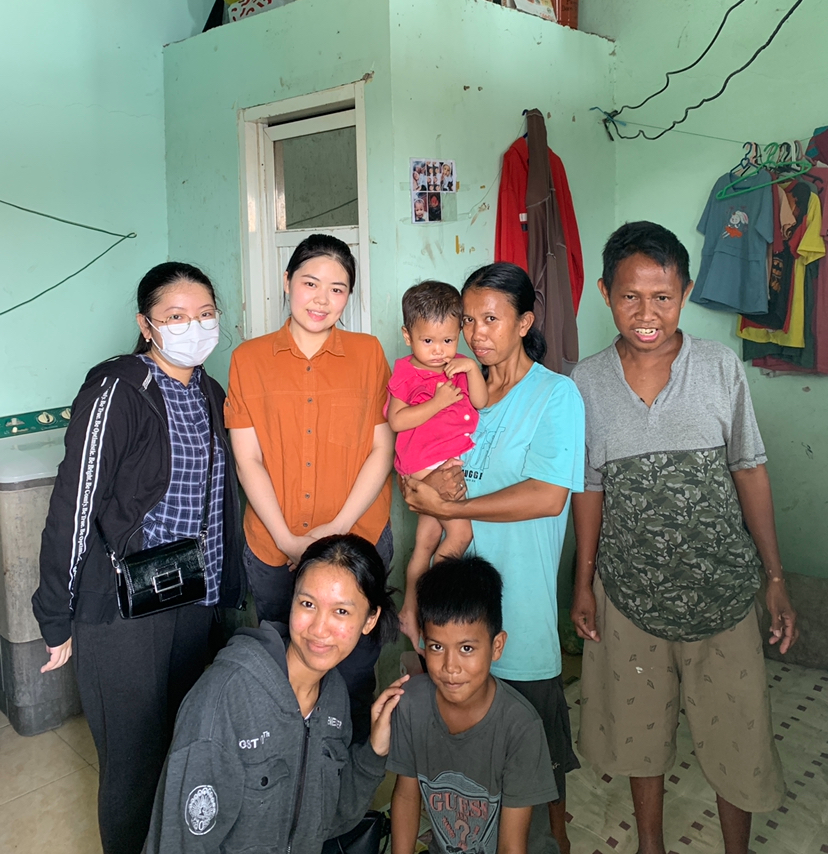 Kunjungan Kedua : Pertemuan Kedua dengan Ibu Mantang dan  Adik Safira