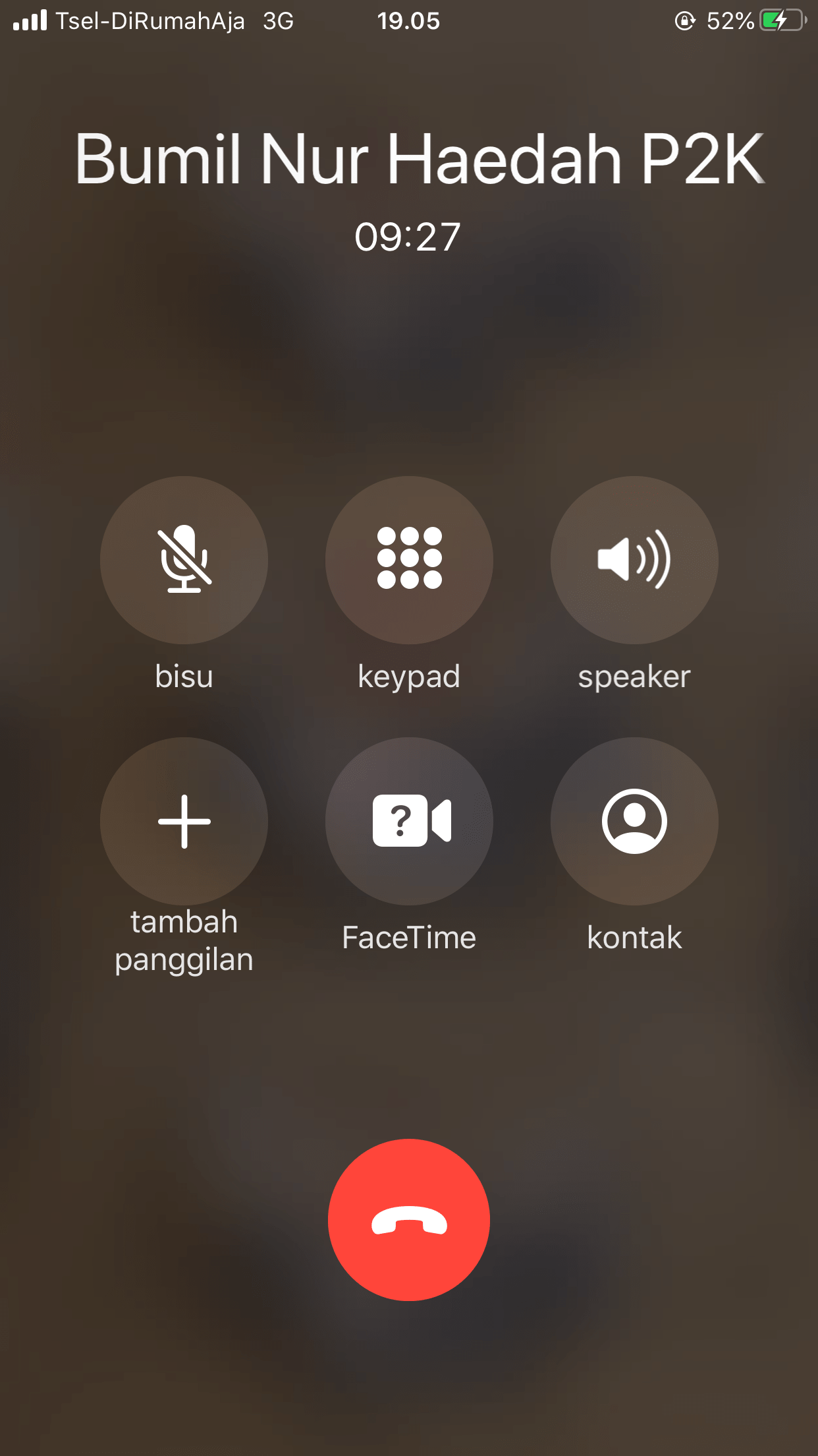 LDR with Maulidya’s family