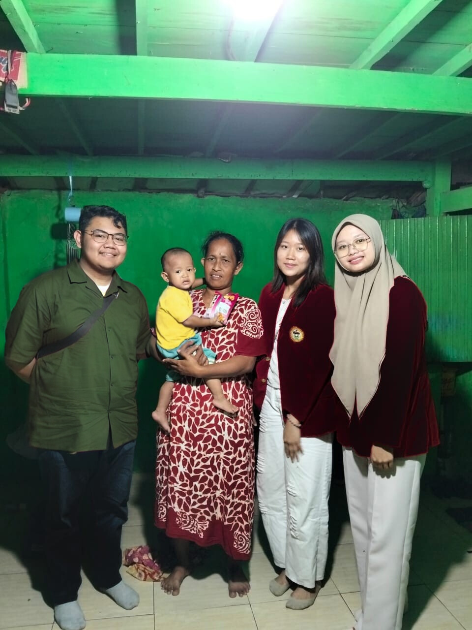 KUNJUNGAN KEENAM ADEK DELISHA
