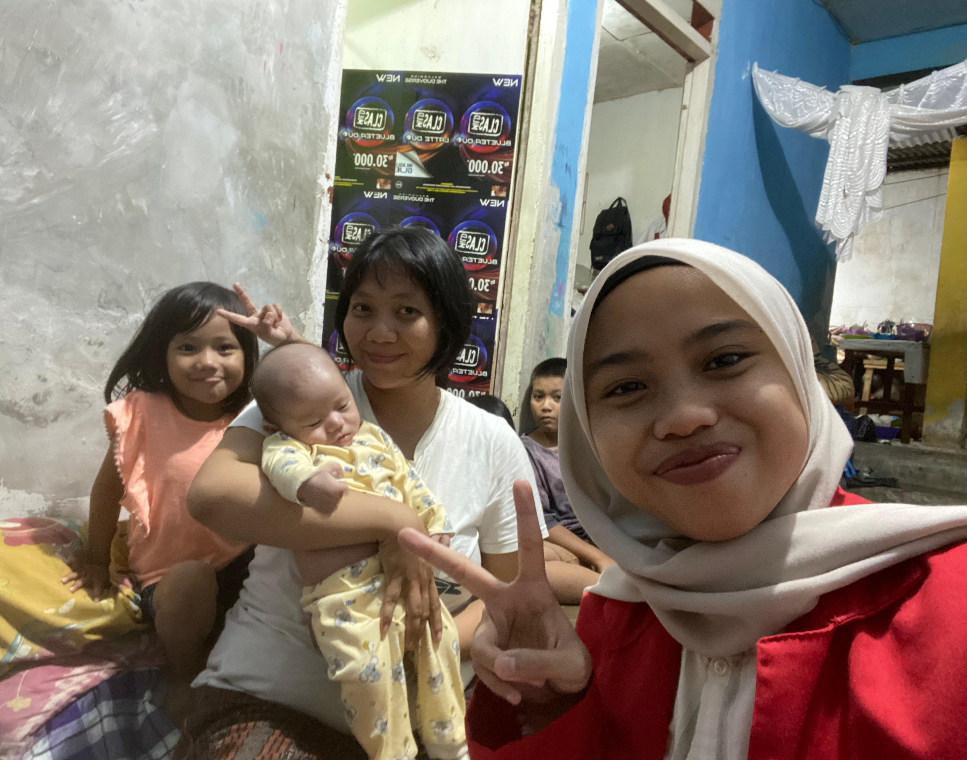 Kunjungan Kedua P2KD III pada 9 November 2025 :  Edukasi KB Pasca-persalinan dan bantu ibu mengatasi masalah kesehatan bayi.