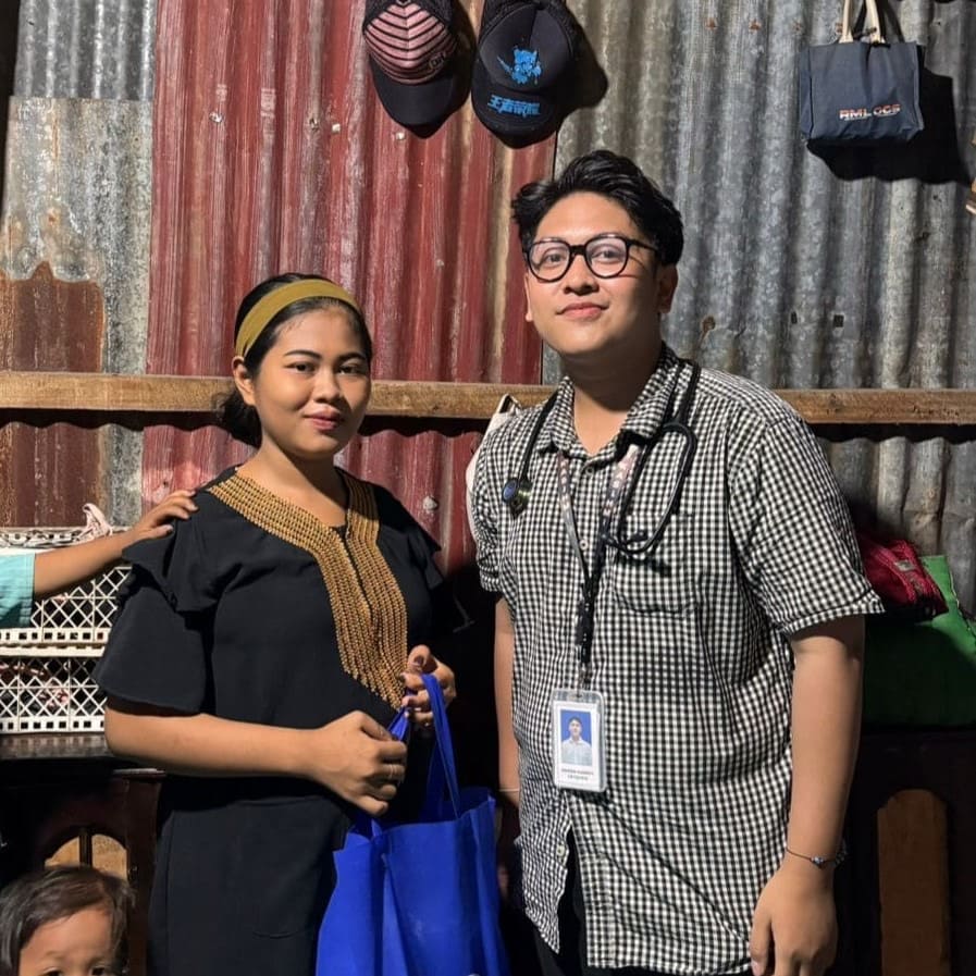 Membangun Kehangatan dalam Program 1000 Hari Pertama Kehidupan: Pengalaman Pertama Bersama Ibu Yulia