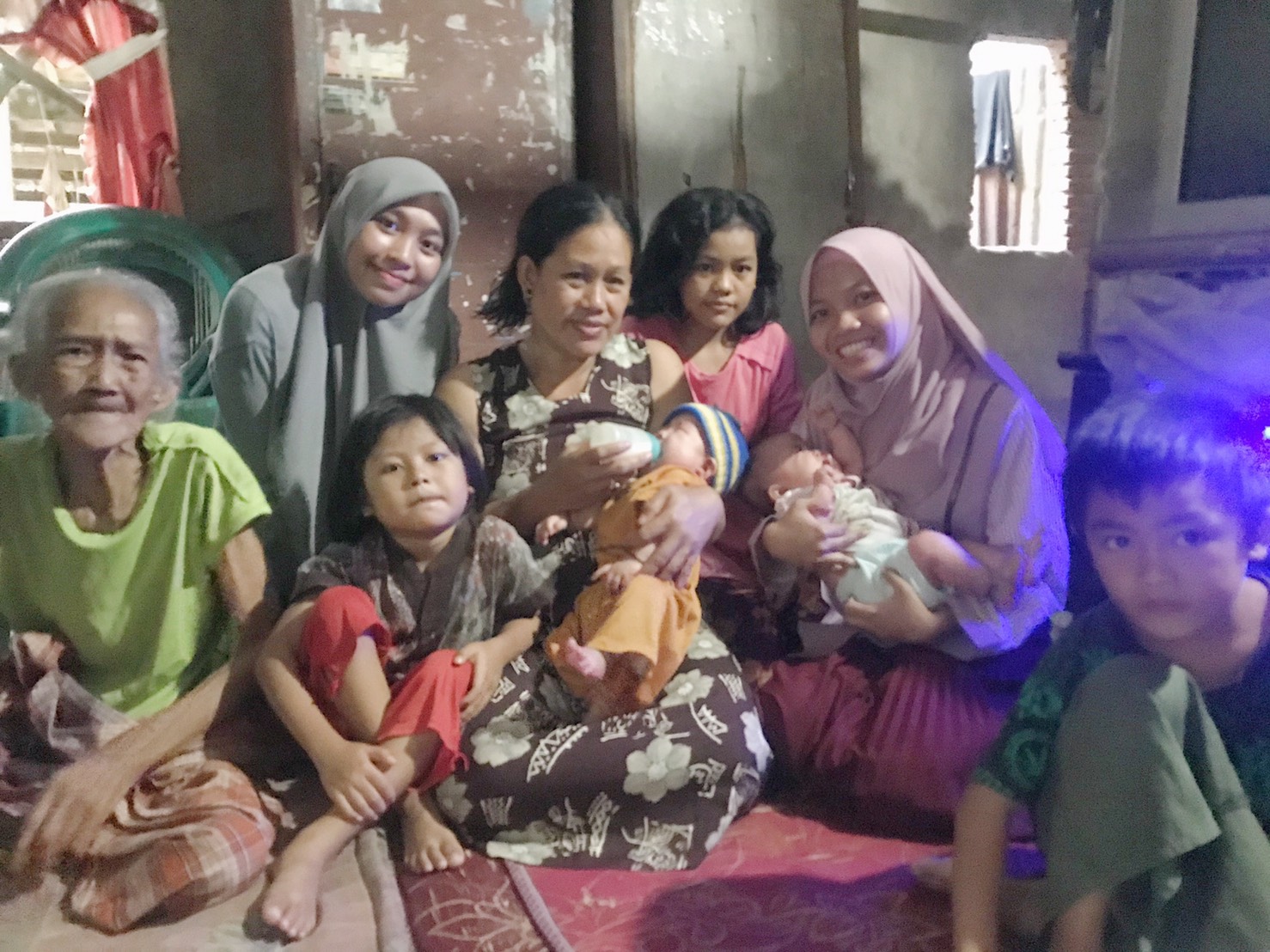 Rezky & Rizka, Si Bayi Kembar Yang Lucu 