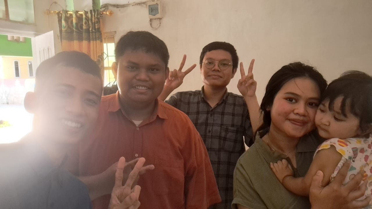 Kunjungan Ketujuh Bersama Dengan Bu Linda dan adik Adzkiya