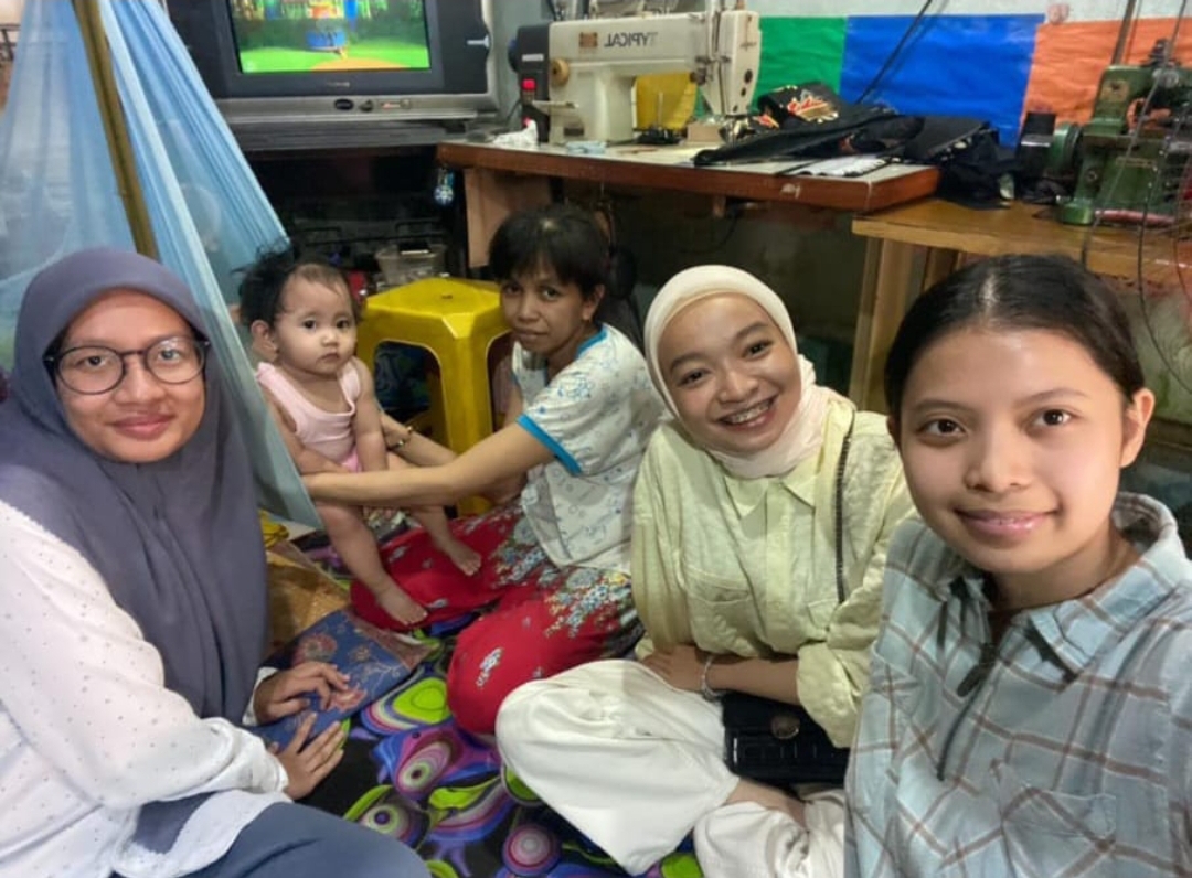 Kunjungan Keenam dengan Ibu Jumriana dan Adik Dinara (24 Mei 2025) oleh Kelompok 12