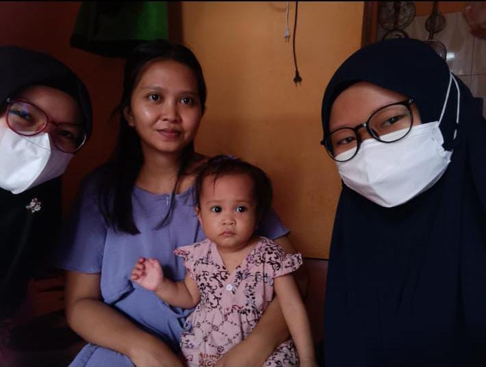 Kunjungan Ketujuh : Mewadahi Kebutuhan Penunjang dalam Mengasuh dan Mengontrol Tumbuh Kembang Adik Qanita (4 Mei 2025)