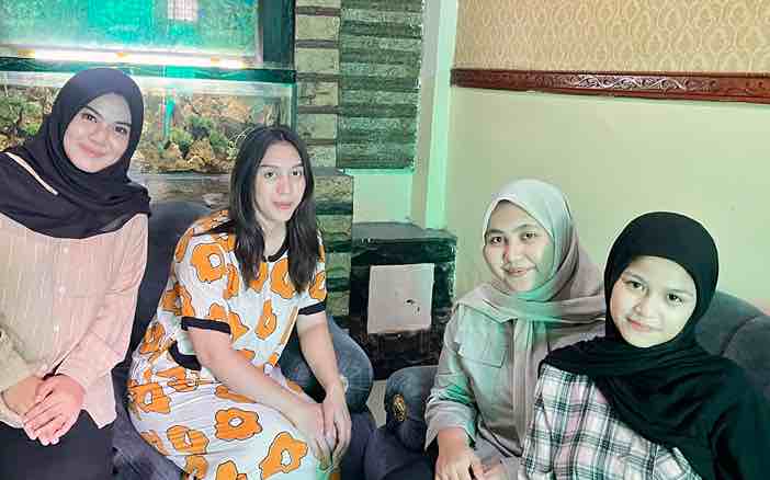 PERTEMUAN 4 (3 Desember 2025) : PEMBERIAN EDUKASI BUKU KIA