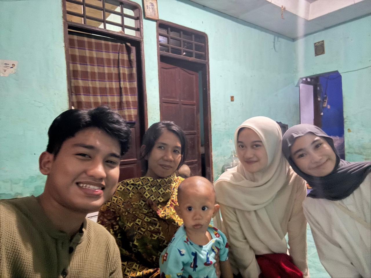 Perpisahan Dengan Ibu Kiky dan Abidzar 