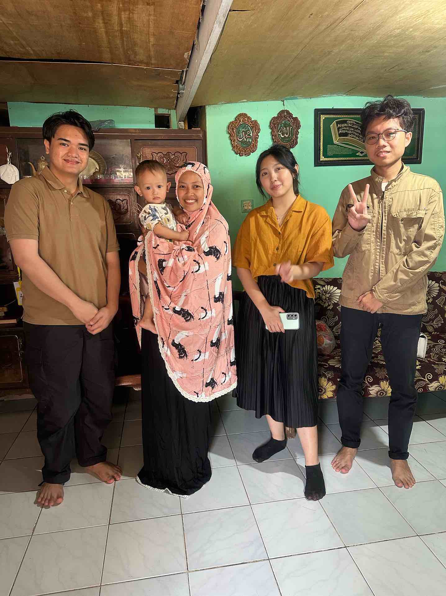 Kunjungan kelima dengan ibu Selvia dan adik Kiandra (8 Maret 2025)