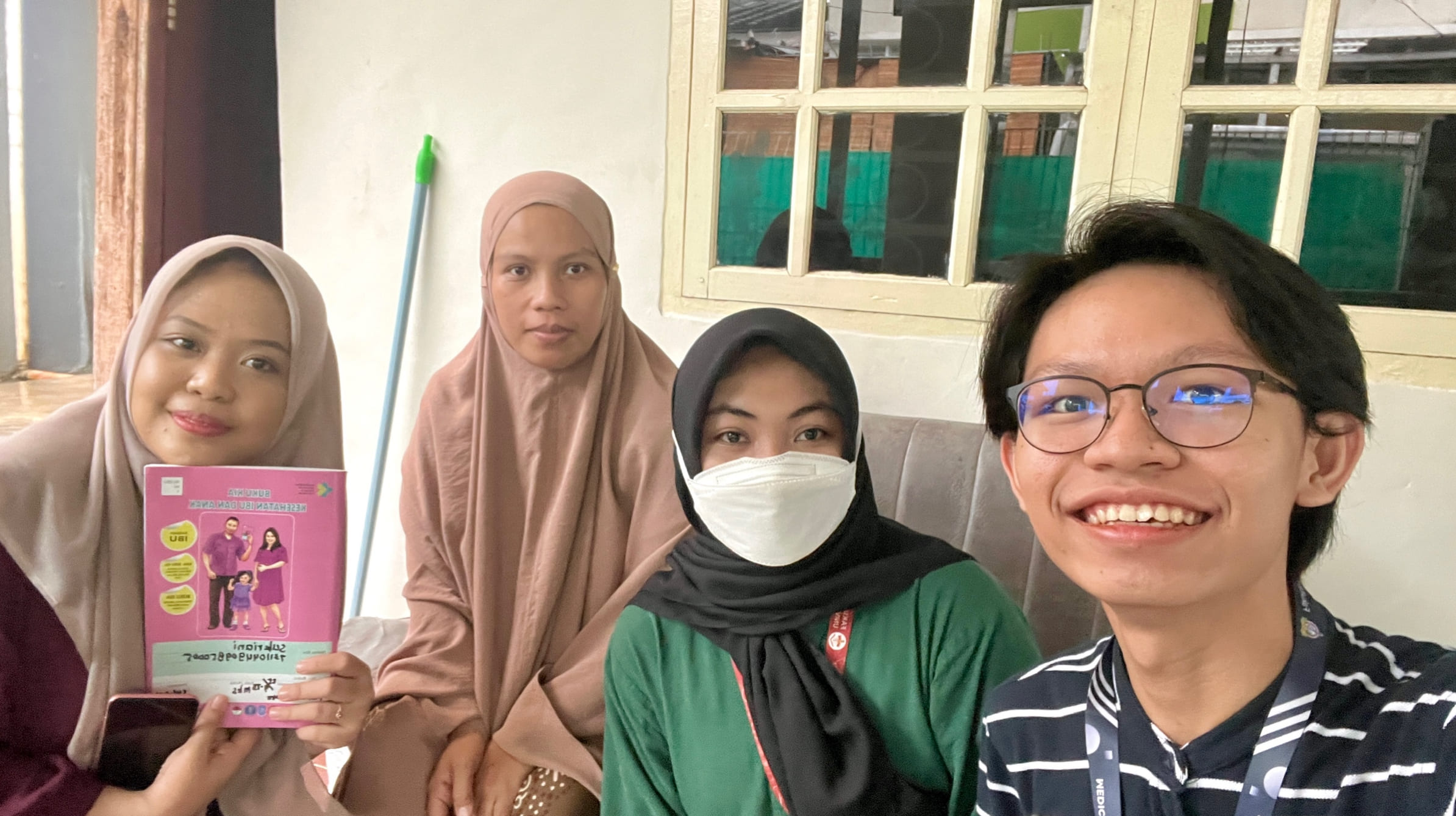 Kunjungan Pertama bersama Ibu Sakriani 