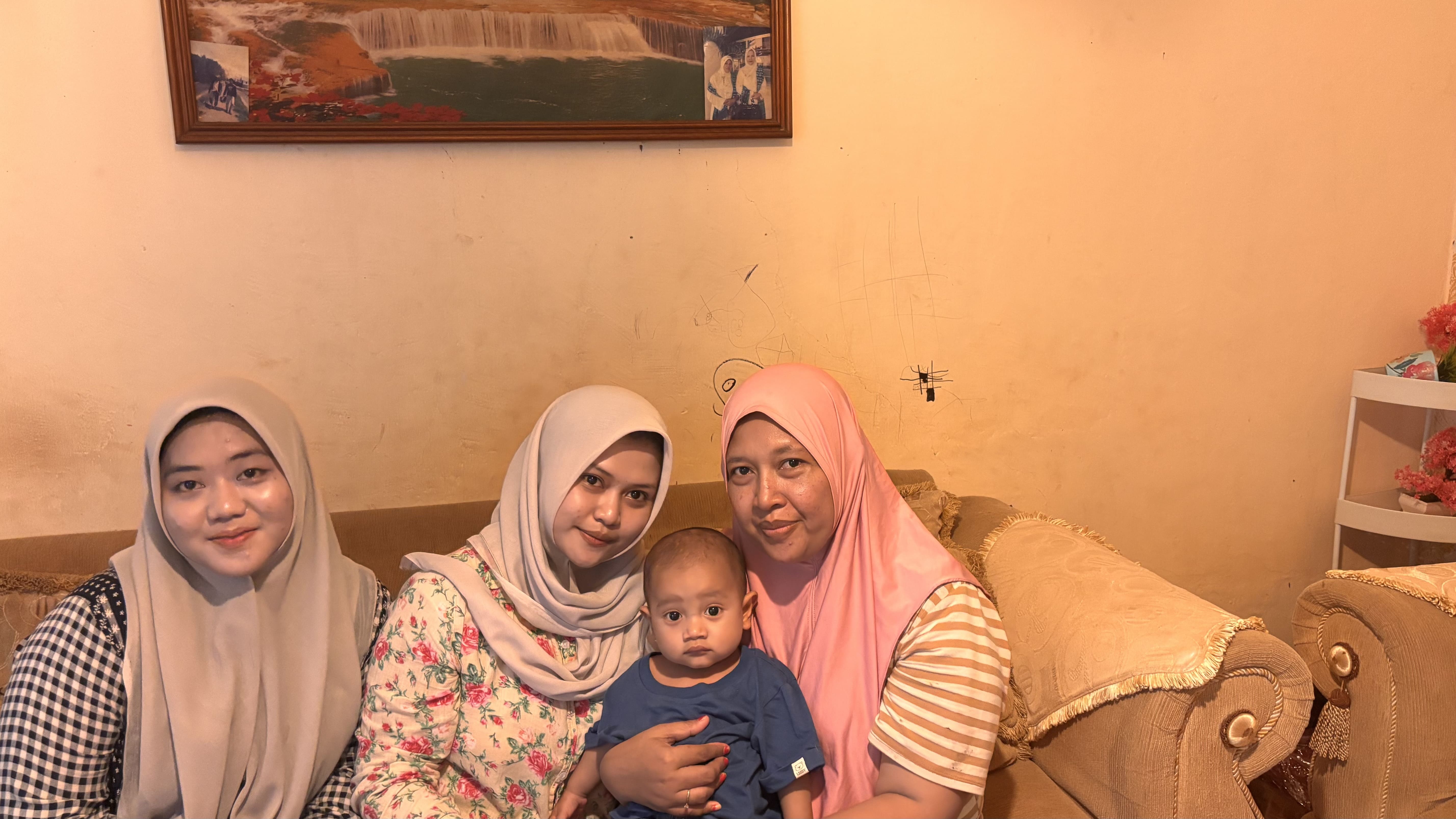 Kunjungan 3 P2KD III: Memberikan Edukasi dan Penjelasan Singkat Mengenai Pertumbuhan dan Perkembangan Bayi, Penggunaan Buku KIA Serta Imunisasi dan KB