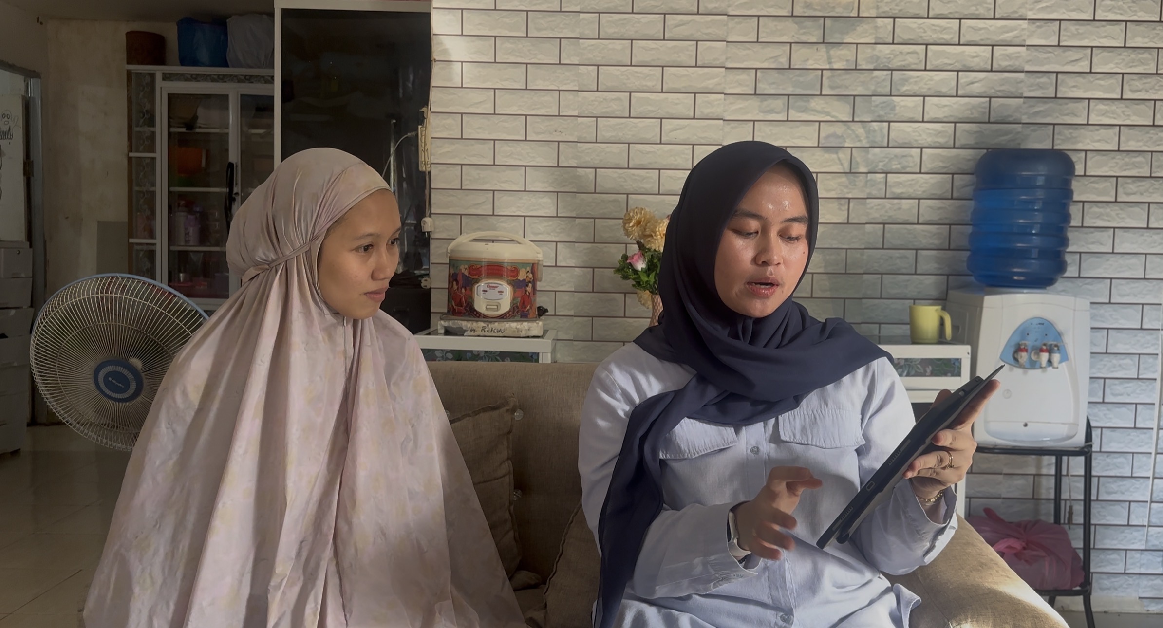 KUNJUNGAN KEDUA BERSAMA IBU NUR INTAN ANDRIYANI DALAM RANGKA EDUKASI TERKAIT EDUKASI IMUNISASI