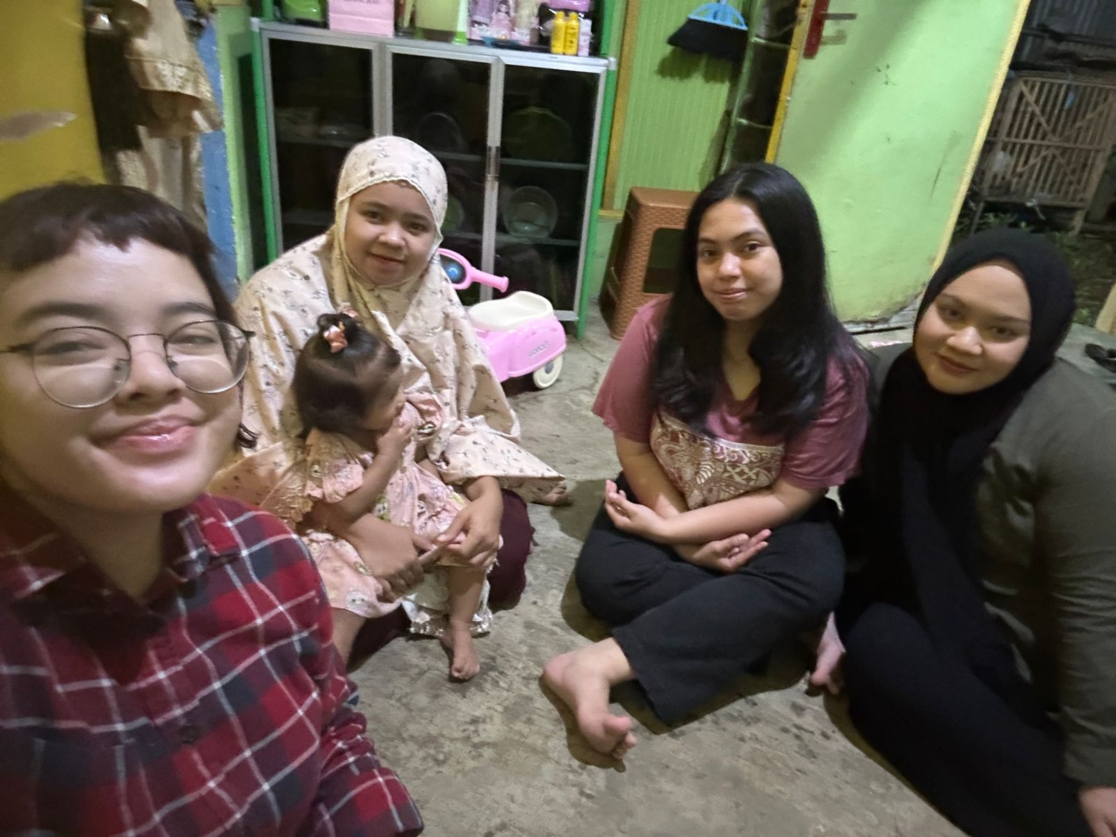 Kunjungan Terakhir Bersama Ibu Sri dan Adek Shaffana