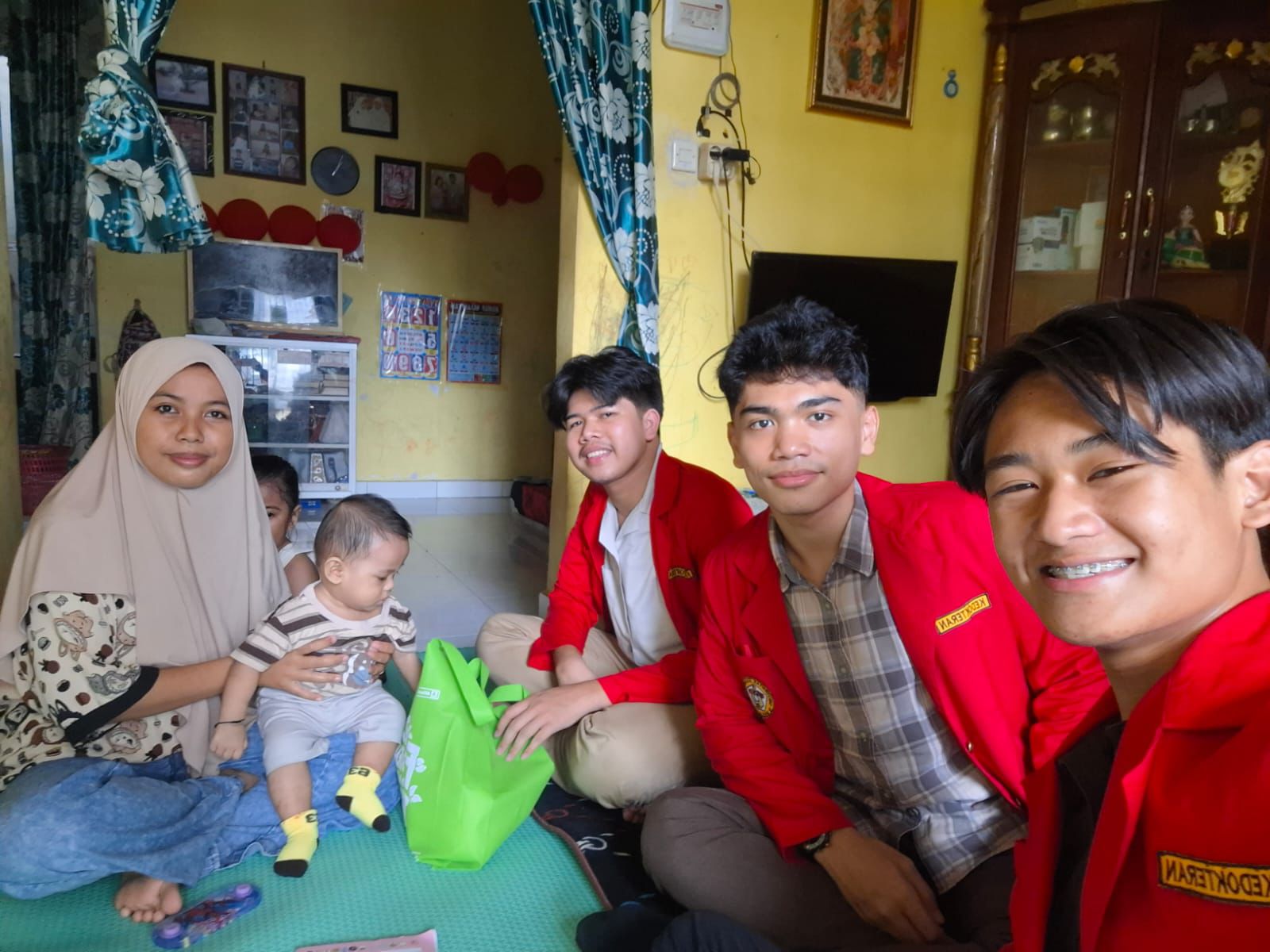 Kunjungan P2KD III Pada Tanggal 20 November 2025: Edukasi buku KIA, pola makan, pertumbuhan bayi, manajemen laktasi, imunisasi