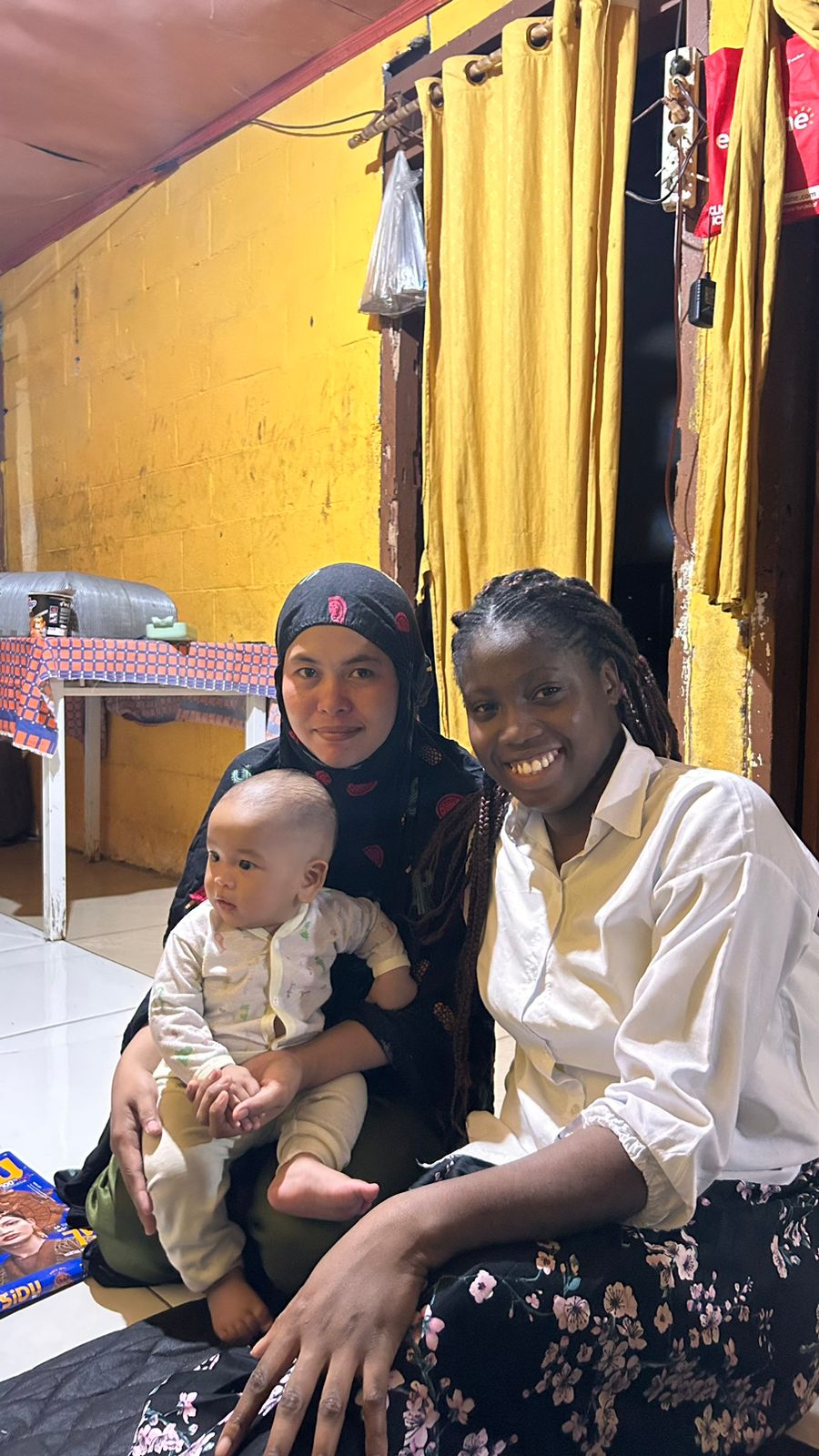 Kunjungan Pertama P2KD III : pemantauan pertumbuhan dan perkembangan bayi, Ibu Damping dengan Ibu April Erna Dalam Program 1000 HPK