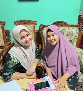 KUNJUNGAN PERTAMA BERSAMA IBU RATNA