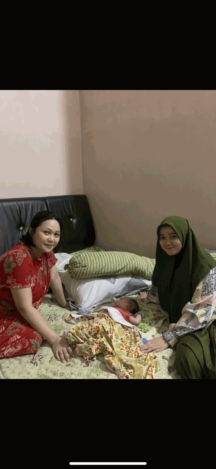 Kunjungan hari kedua ibu gebi dan keluarga