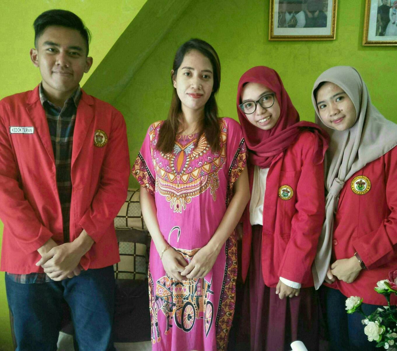Kunjungan Pertama ke Rumah Ibu Erni Ilyas