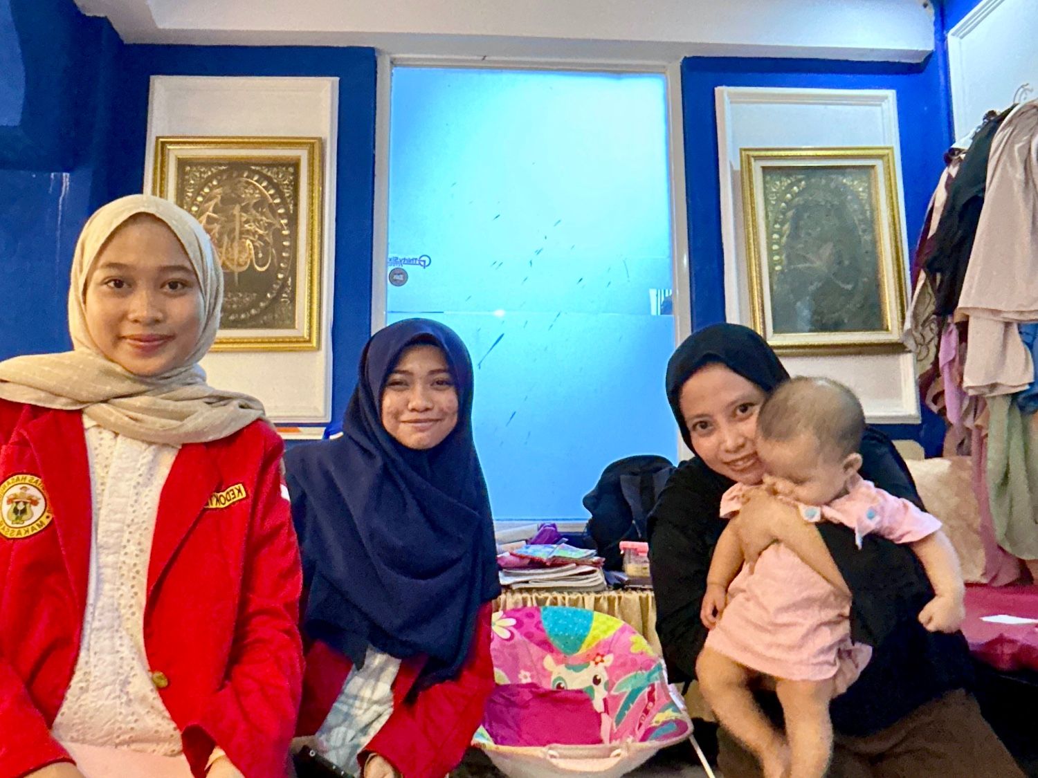 Kunjungan 3 : Edukasi Imunisasi dan Buku KIA sebagai Sarana Pemantauan Tumbuh Kembang Anak