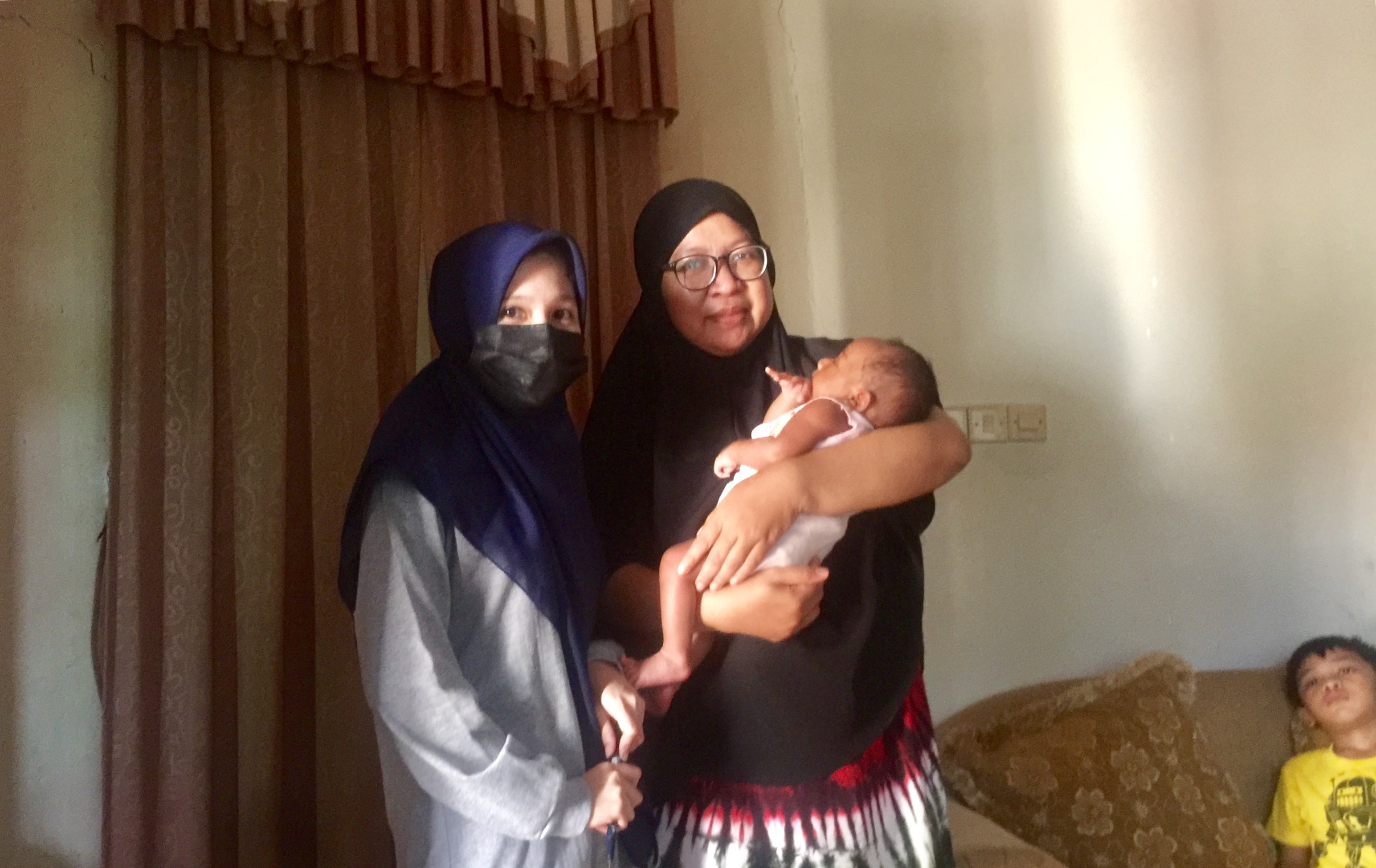 Pertemuan Ke dua dengan Ibu Asuh (Ibu Maharani)